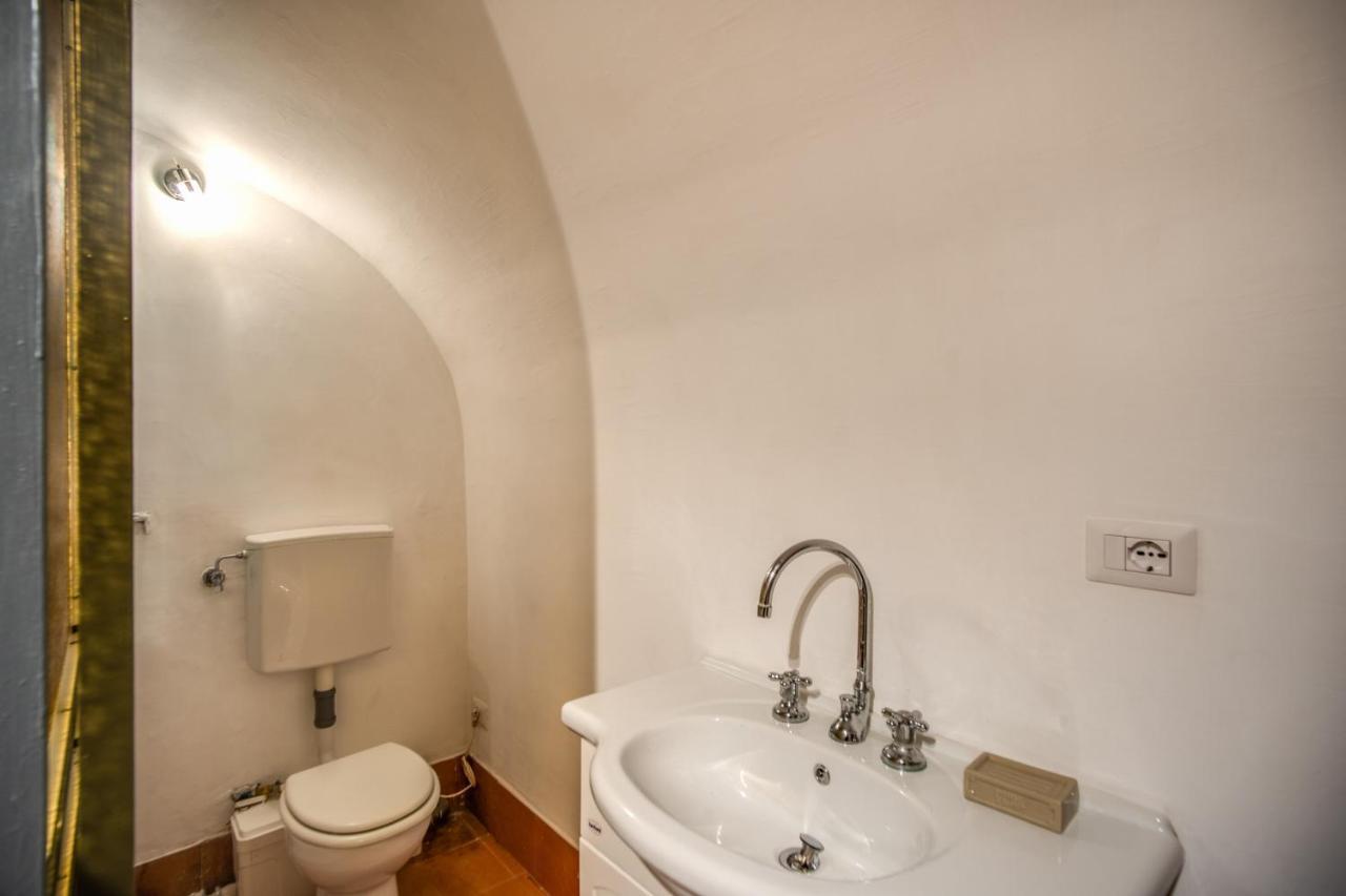 Torretta Storica Pantheon Apartment Rom